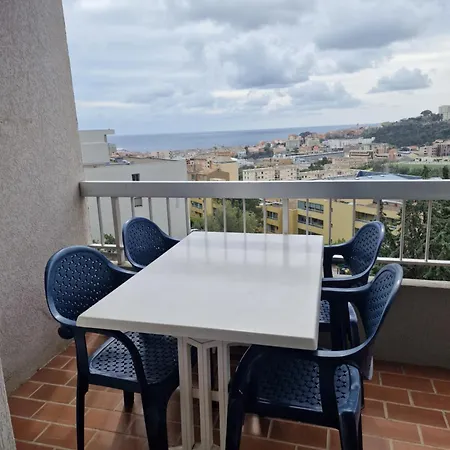 Aloes Apartment *